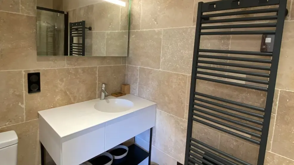 82f840e8-c65e-4de5-8b82-523f45b8258d