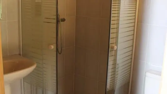 Salle d'eau      
Toilettes_11