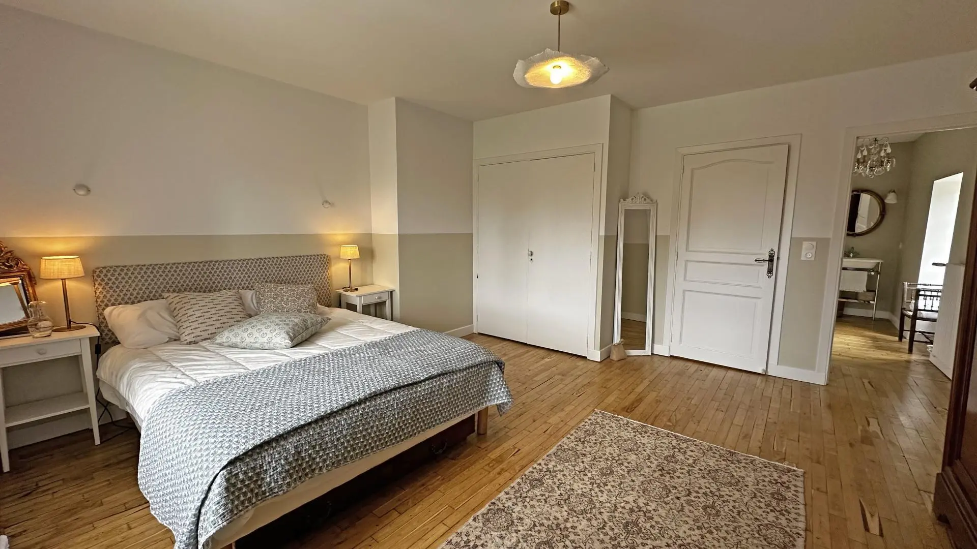 Les Granges du TLes Granges du Tais à Ambazac en Haute-Vienne (Nouvelle Aquitaine) - chambre 3_43