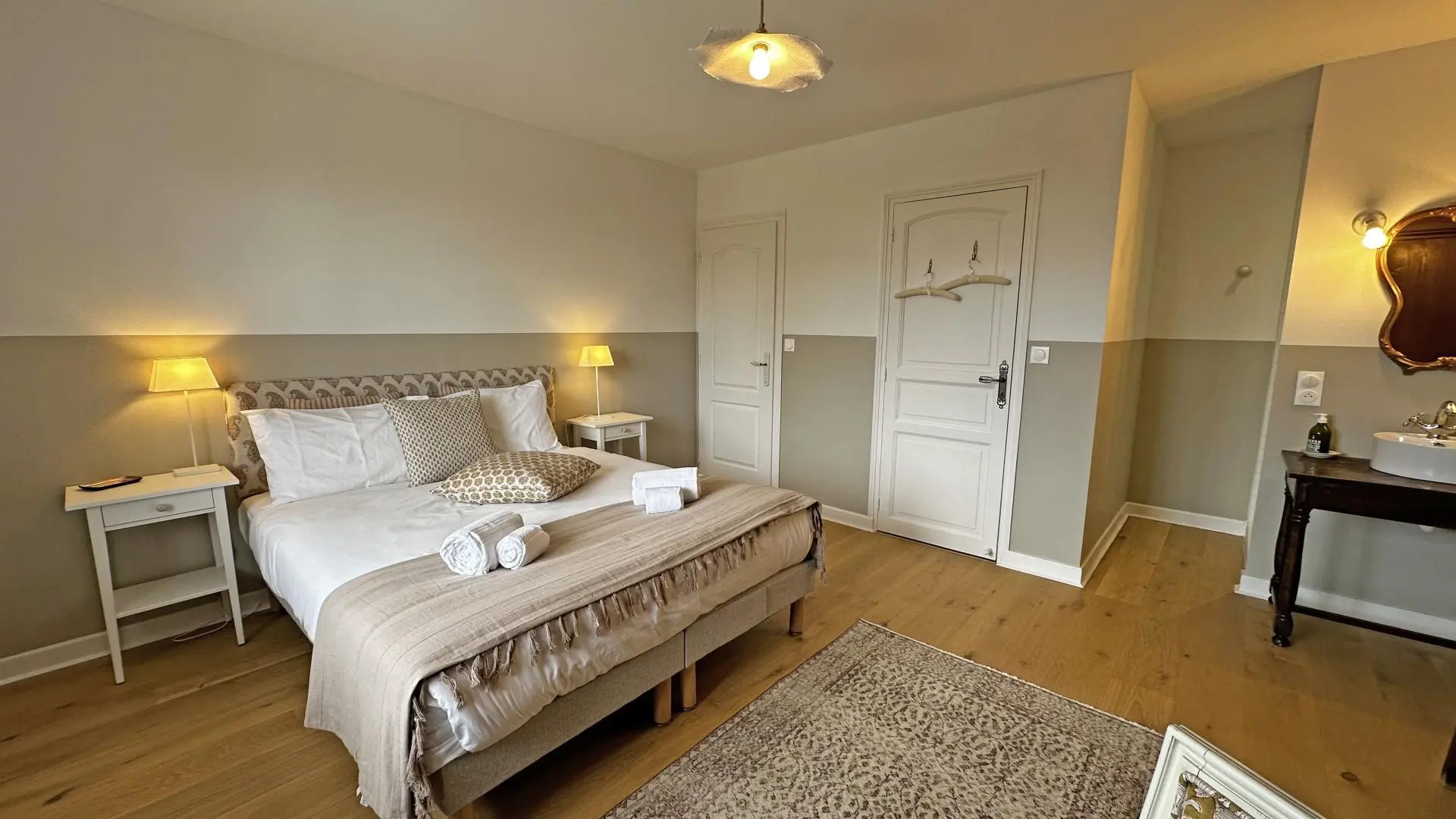 Les Granges du Tais à Ambazac en Haute-Vienne (Nouvelle Aquitaine) - chambre 2_35