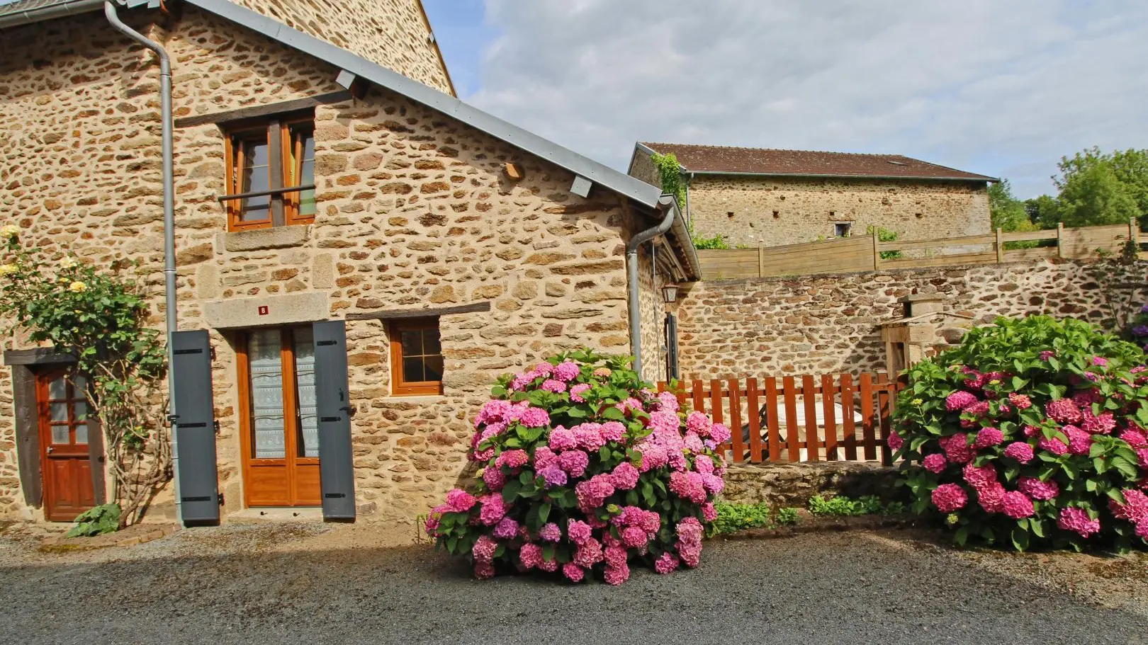 Gite La Chaize à Bersac Sur Rivalier  en Haute-Vienne (Limousin en Nouvelle Aquitaine)_3