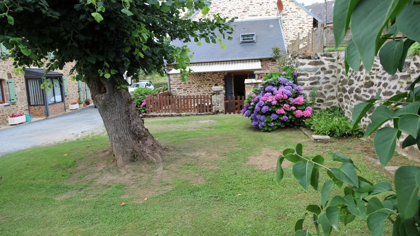 Gite La Chaize à Bersac Sur Rivalier  en Haute-Vienne (Limousin en Nouvelle Aquitaine)_11