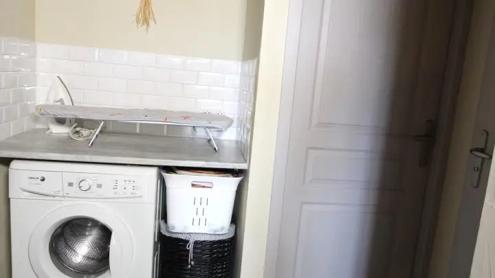 Gite Lavaud à Folles en Haute-Vienne (Limousin en Nouvelle Aquitaine) espace buanderie_25