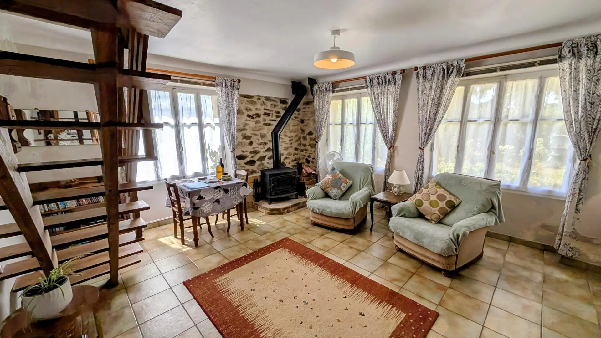 Gite Chalet des Apiculteurs au Montheil commune de Folles en Haute-Vienne_6