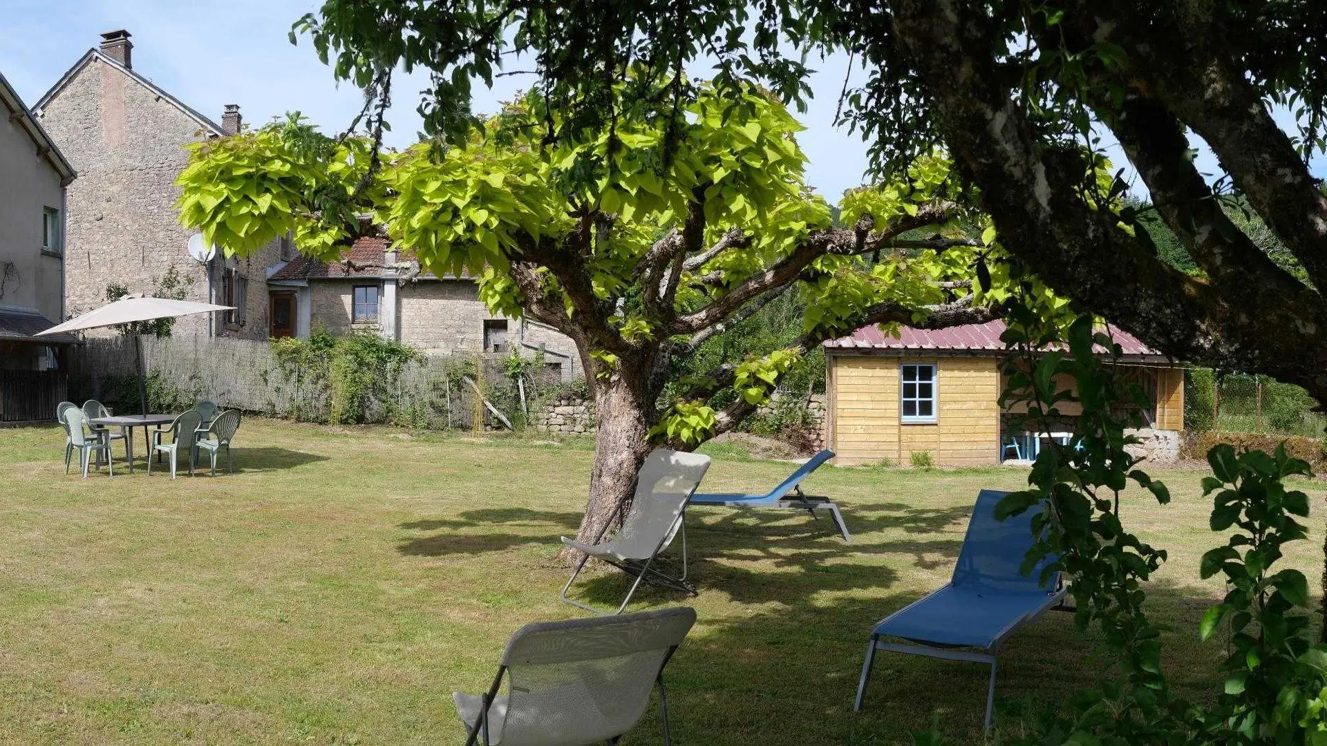 Gîte Chez Lucie à Jabreilles les Bordes en Haute-Vienne (Nouvelle Aquitaine)
Jardin clos et ombragé_5