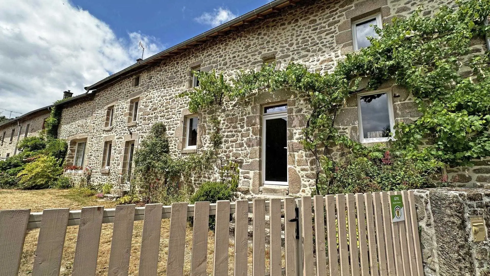 Gîte du Chatelard 87 N°2 à Jabreilles les bordes en Haute-Vienne  (Nouvelle Aquitaine)_2