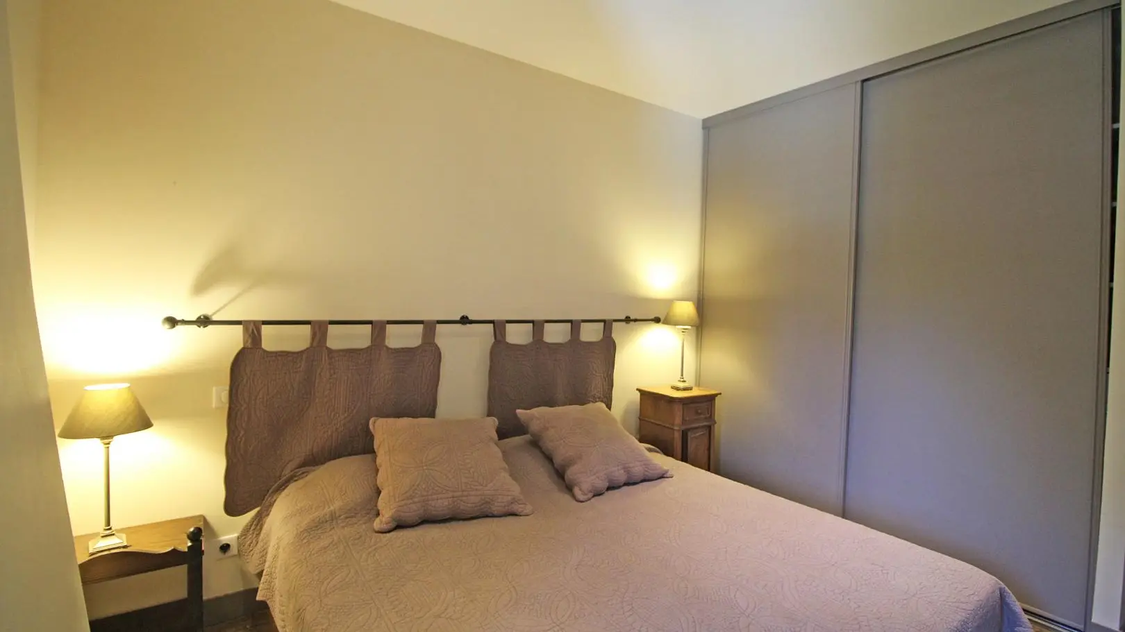 Gite Chabanne à Saint Sylvestre en Haute-Vienne (Nouvelle Aquitaine) - chambre à l'étage_44