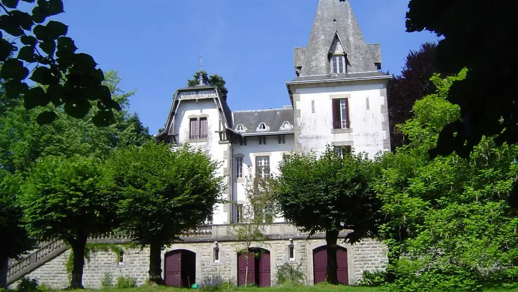 Chambre d'hotes Le Chateau De Saint Roch à Ambazac en Haute-Vienne (Limousin)_23