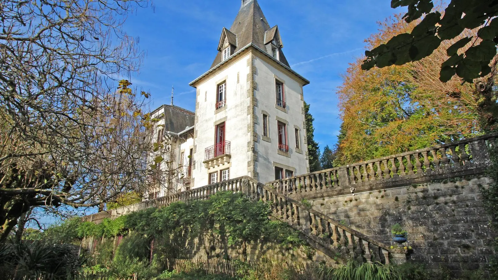 Chambre d'hotes Le Chateau De Saint Roch à Ambazac en Haute-Vienne (Limousin)_1