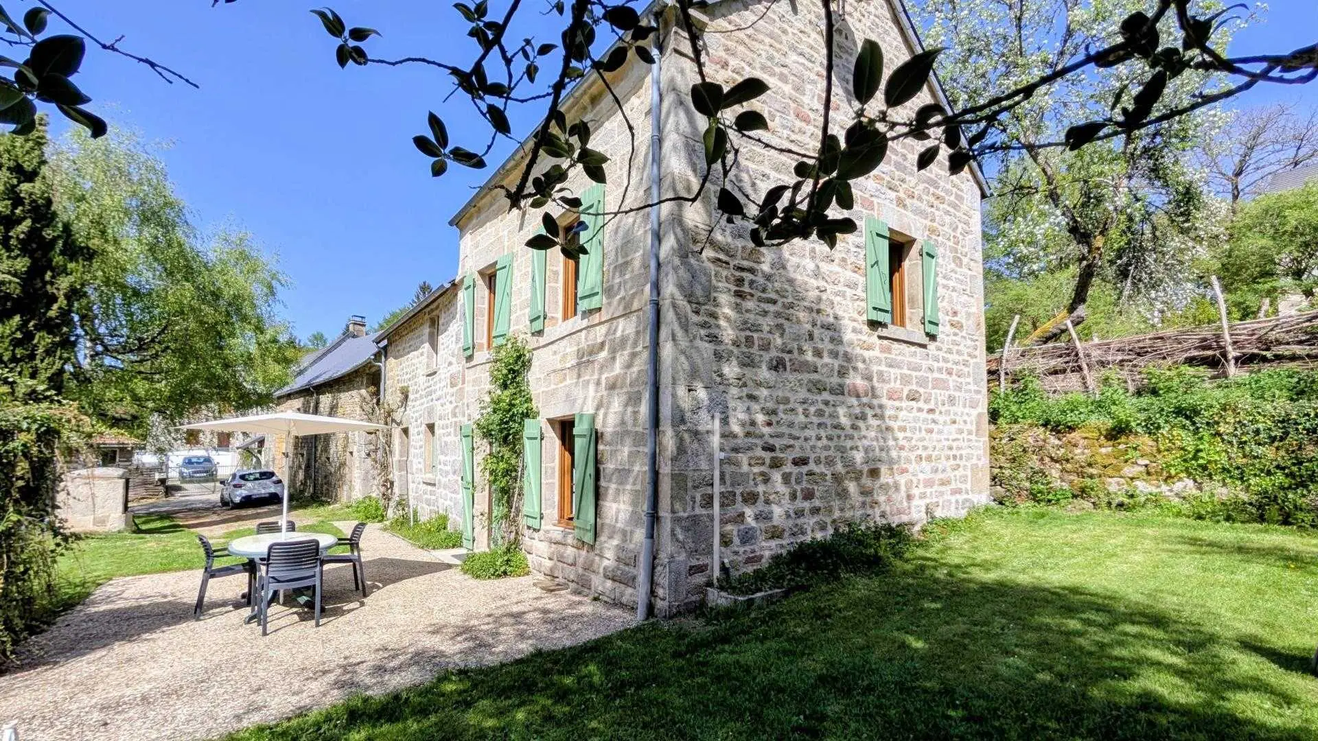 Gite Chateaucourt à Beaumont Du Lac en Haute-Vienne (Limousin en Nouvelle Aquitaine)_5
