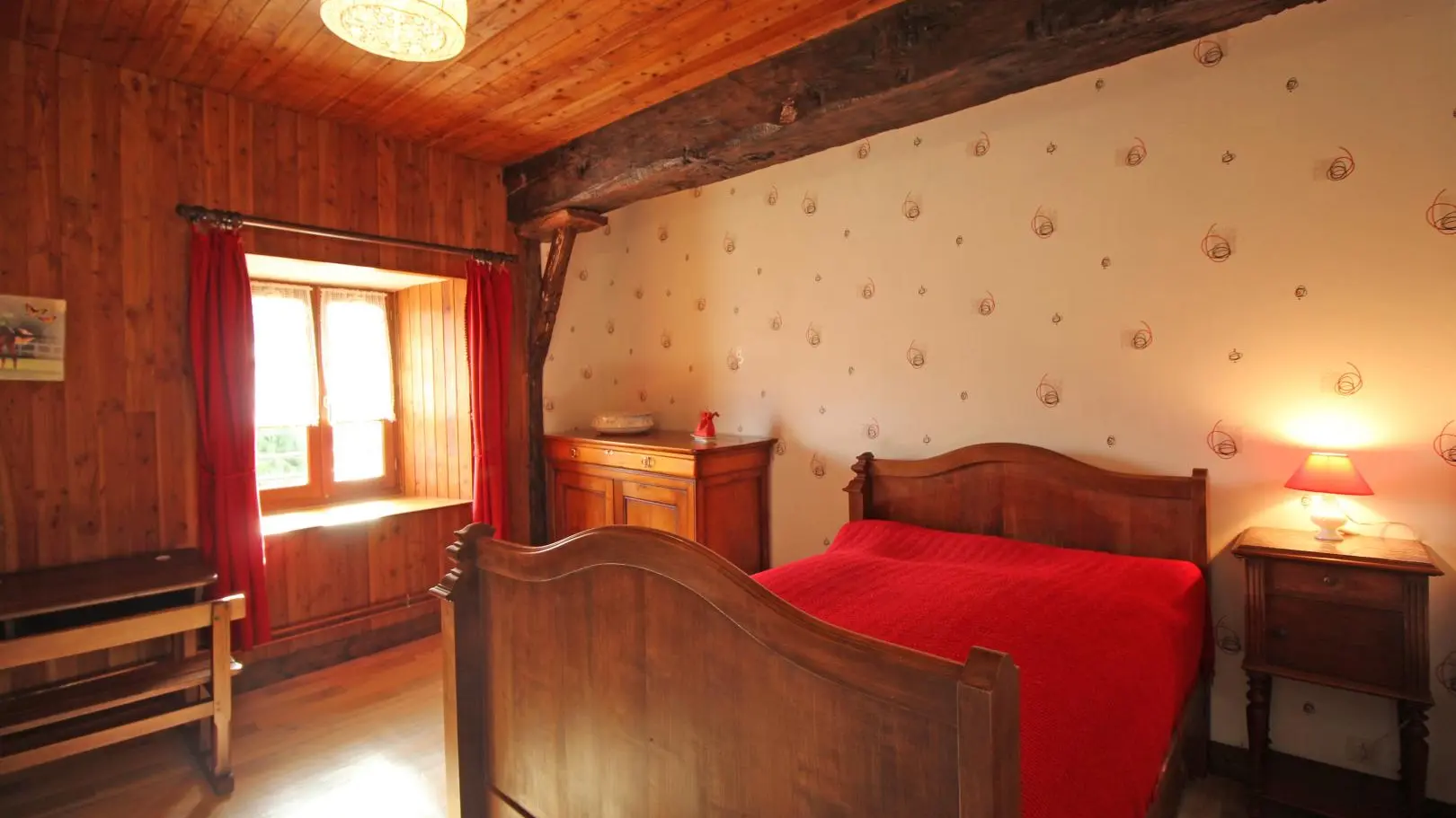 Gite du Chatenet au Chatenet en Dognon en Haute-Vienne (Limousin) - chambre 2_11