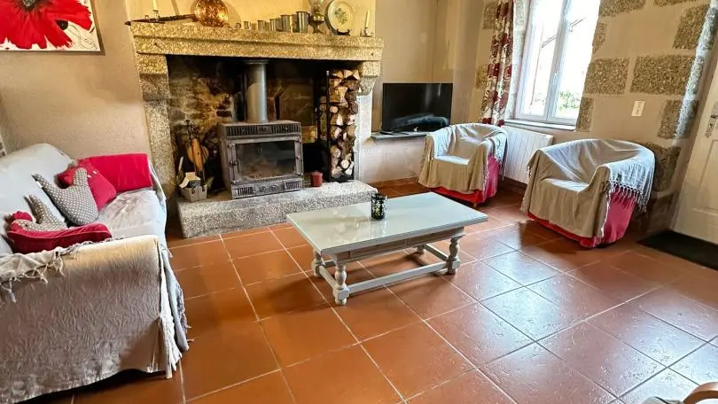 Gite Doueneix à Le Châtenet-En-Dognon en Haute-Vienne (Nouvelle-Aquitaine)_4