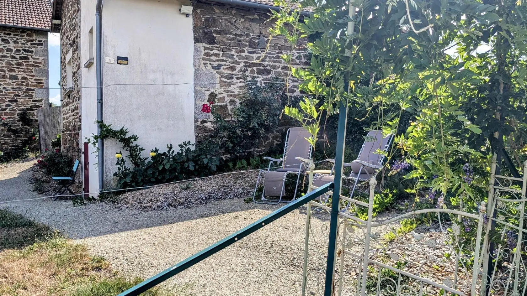 Gite insolite la parenthèse bucolique à Cheissoux (Limousin en Nouvelle Aquitaine)_4