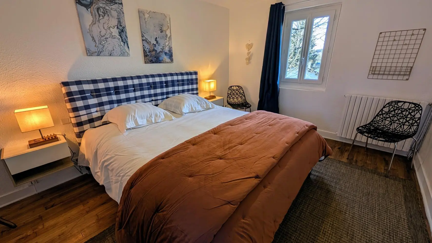 gite de Villetelle sur la commune de Cheissoux en Haute-Vienne - Limousin - Nouvelle Aquitaine - chambre étage_20