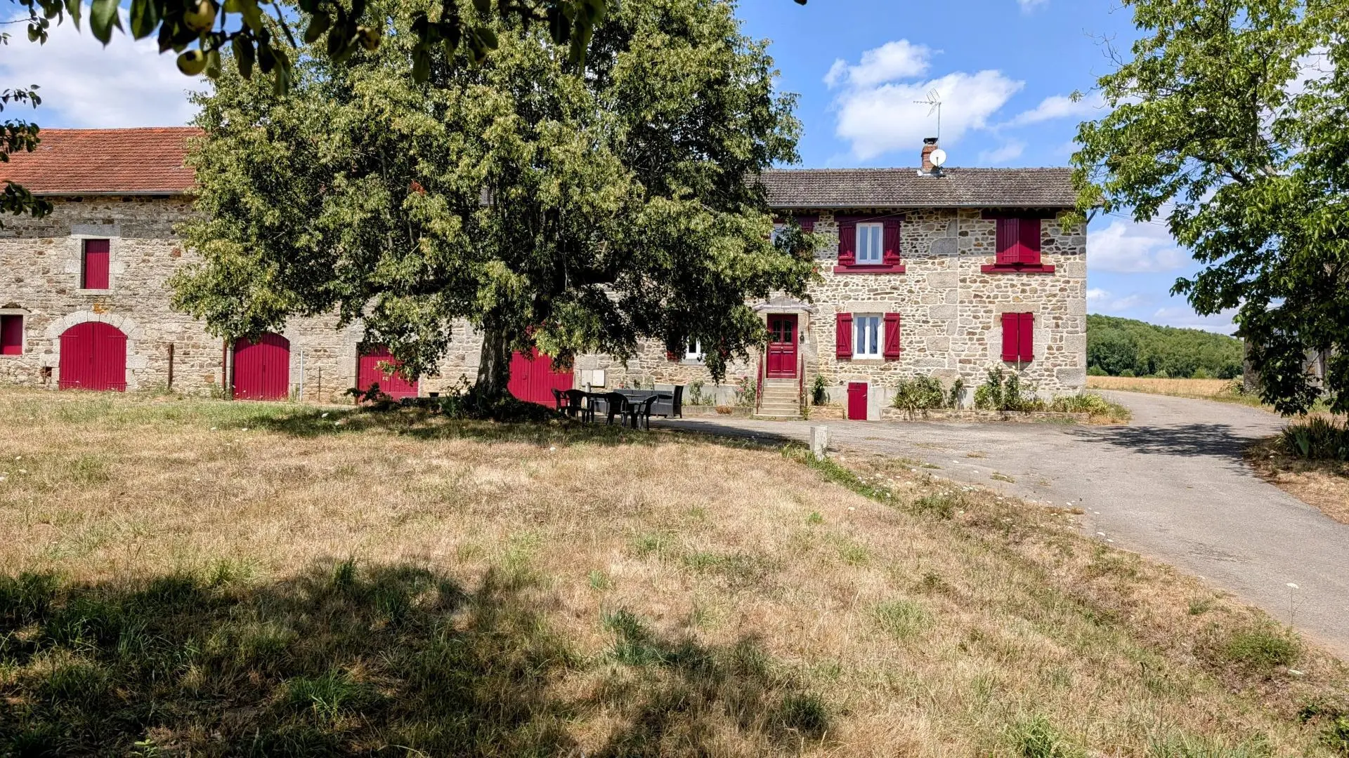 gite de Villetelle sur la commune de Cheissoux en Haute-Vienne - Limousin - Nouvelle Aquitaine _25