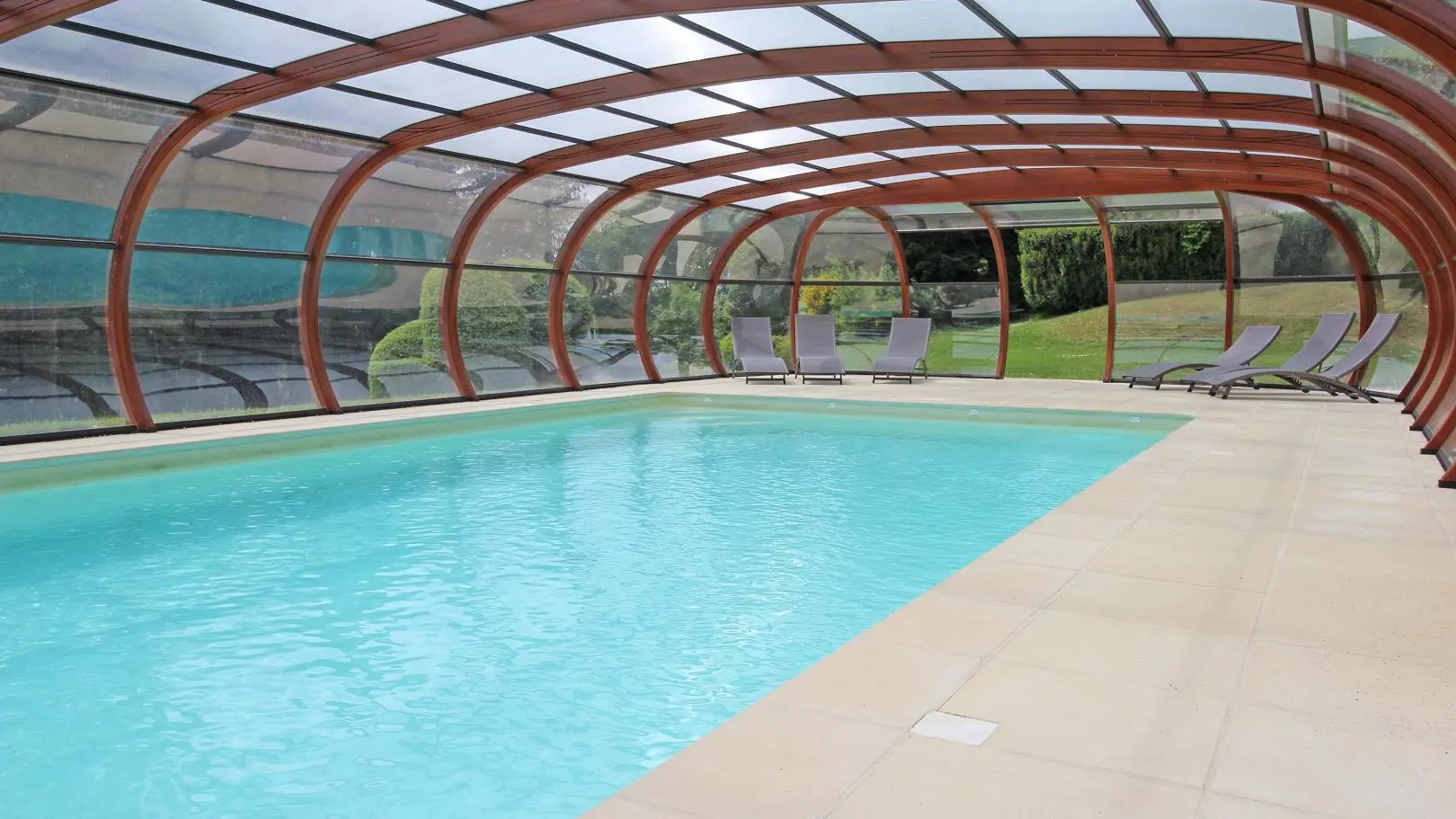 Gite Brenac Jeune à Eymoutiers en Haute-Vienne (Nouvelle Aquitaine) - piscine _40