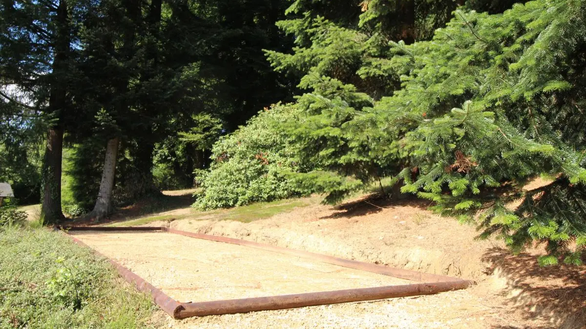 Gite Brenac Jeune à Eymoutiers en Haute-Vienne (Limousin)- terrain de pétanque_44