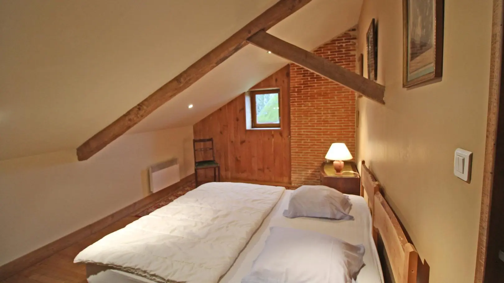 Gite Le Puy Jobert à La Geneytouse  en Haute-Vienne (Nouvelle Aquitaine) - chambre 4 2nd étage_23