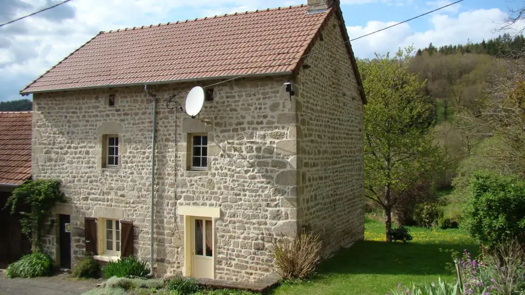 Gite La Bachellerie à Nedde  en Haute-Vienne (Limousin en Nouvelle Aquitaine)_1