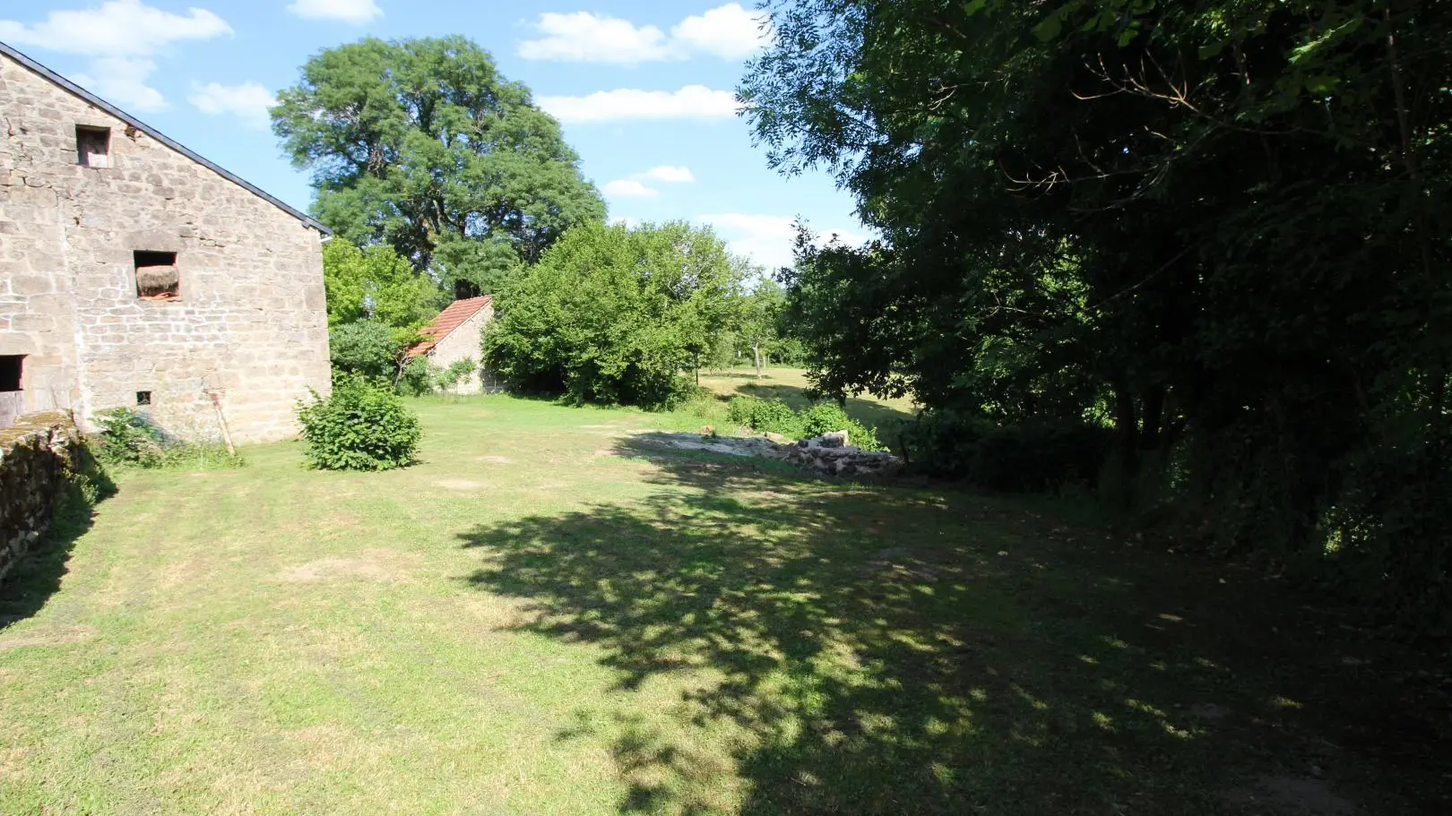 Gite Claveyrolas à Nedde  en Haute-Vienne (Limousin en Nouvelle Aquitaine)_24