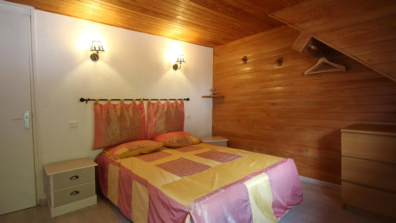 Gite Claveyrolas à Nedde  en Haute-Vienne (Limousin en Nouvelle Aquitaine)_12