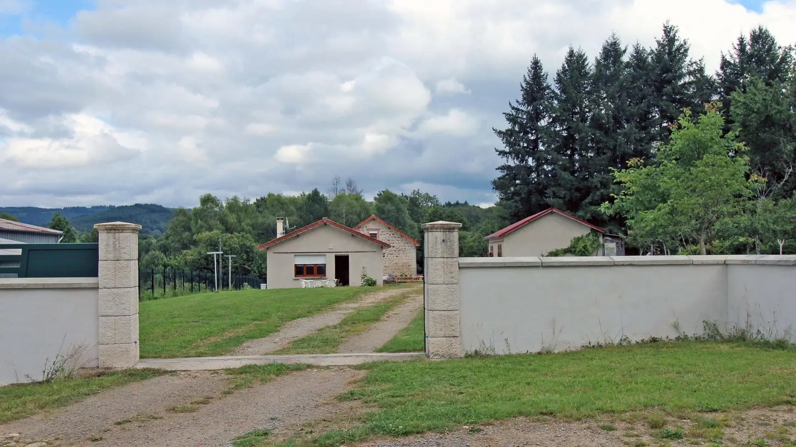 Gite au Bon accueil à Beaulieu Gare Peyrat Le Chateau en Haute-Vienne_15