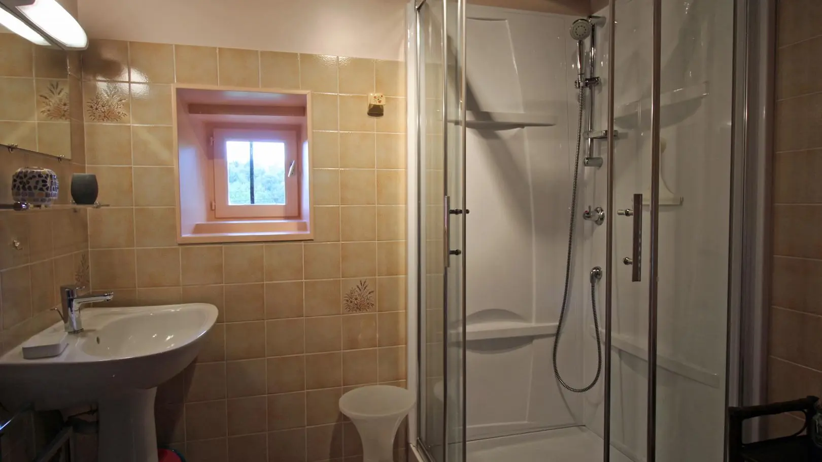 Gite Villeneuve à Rempnat en Haute-Vienne (Limousin en Nouvelle Aquitaine)_9