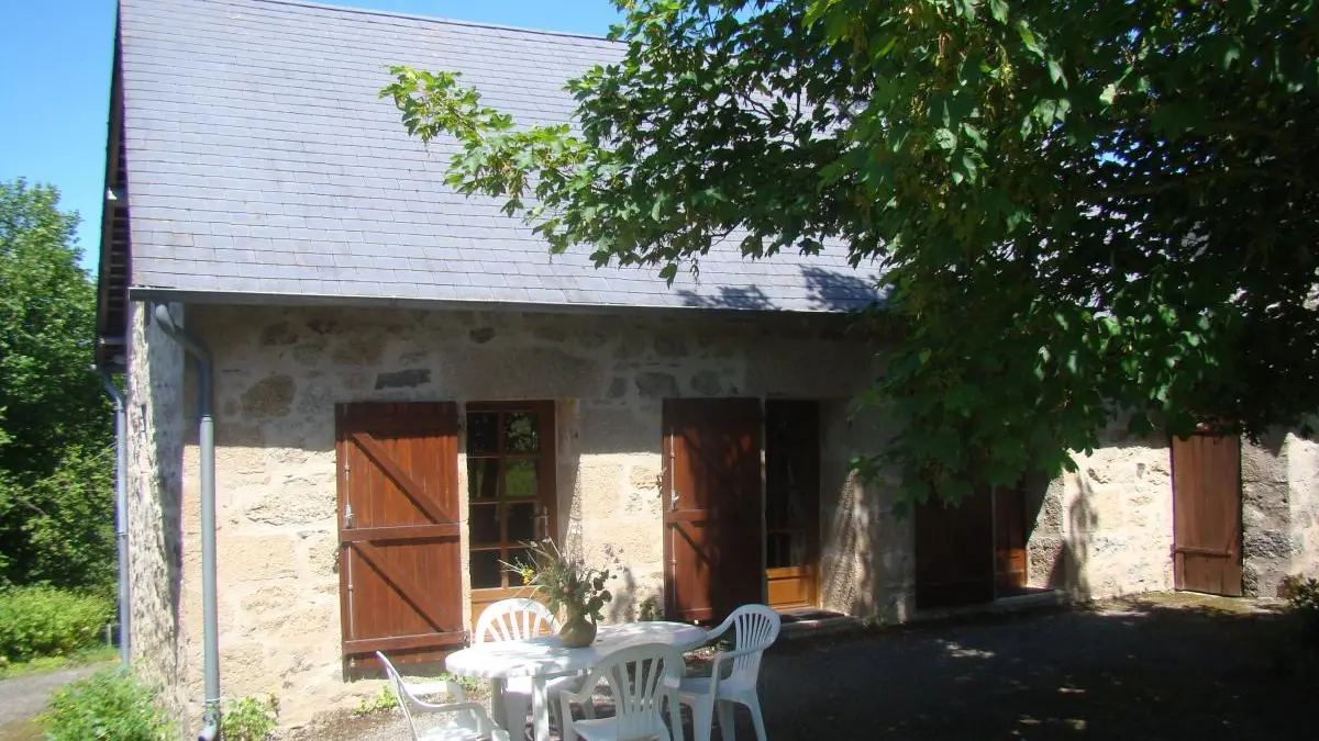 Gite Villeneuve à Rempnat en Haute-Vienne (Limousin en Nouvelle Aquitaine)_1