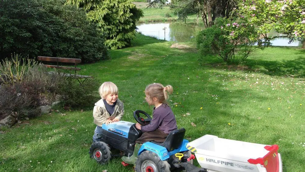 Jeux exterieurs Gîte du Masbareau Royères Haute-Vienne Limousin Nouvelle Aquitaine_34