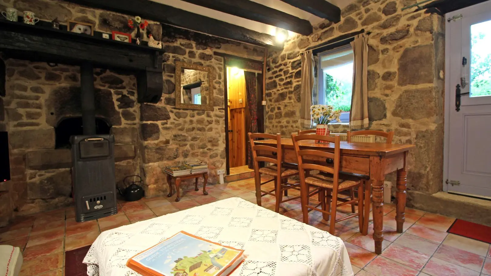 Gite les hiboux à Saint Julien Le Petit  en Haute-Vienne (Limousin en Nouvelle Aquitaine)_5