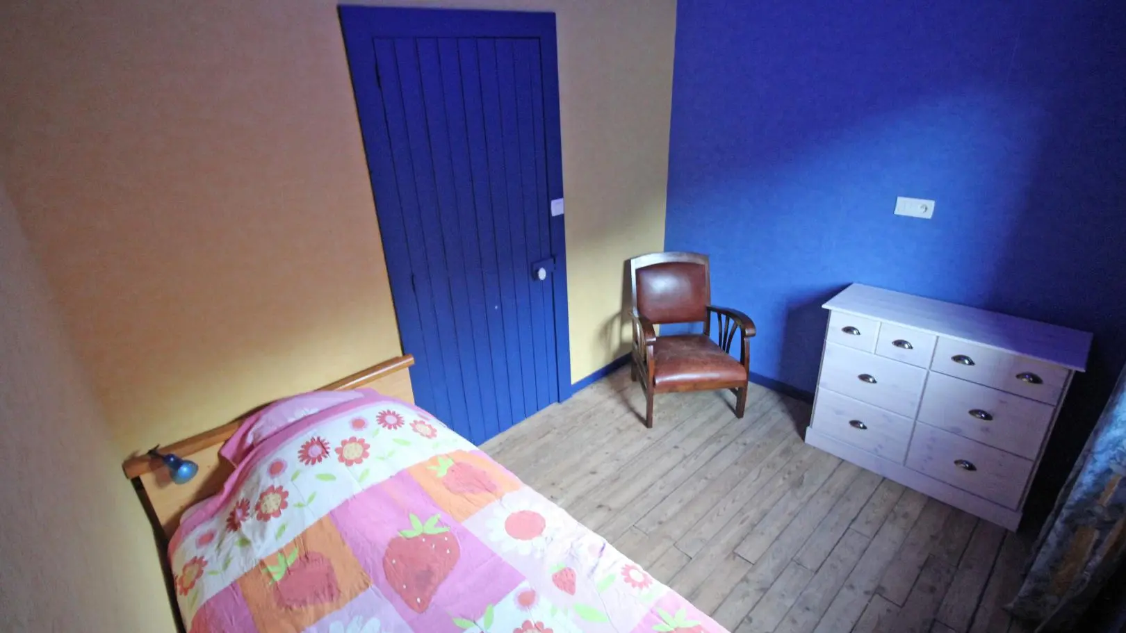 Le gîte de la rapiette à Saint Léonard de Noblat en Haute-Vienne (Limousin) - chambre 2_11