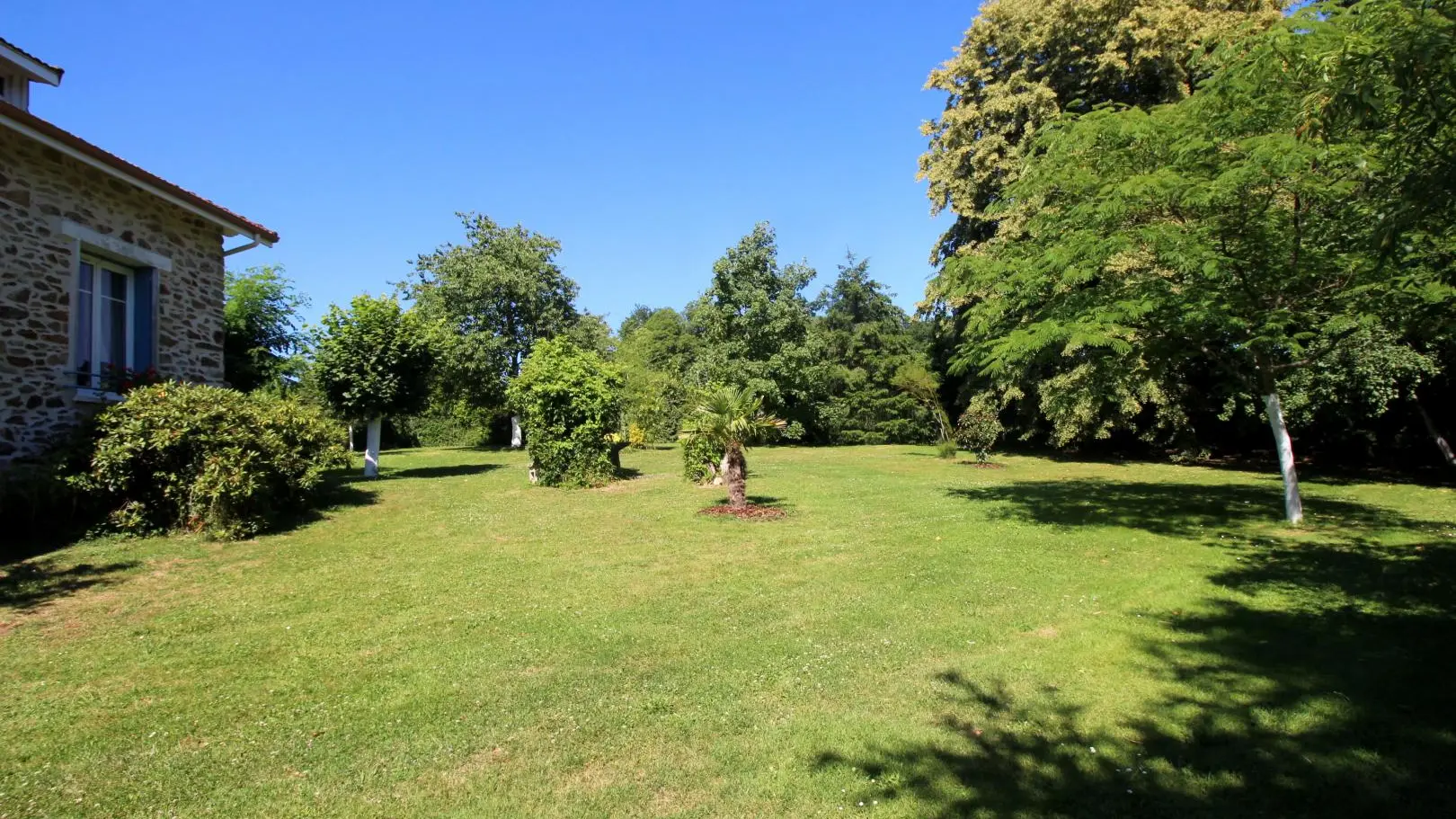 Gite Villa Bel Air à Saint Léonard De Noblat  en Haute-Vienne (Limousin en Nouvelle Aquitaine)_25