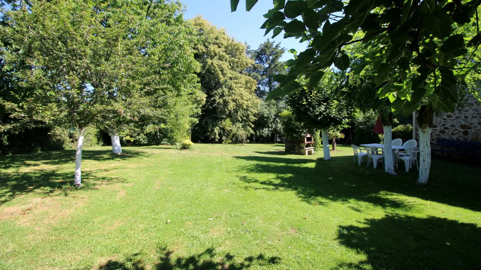 Gite Villa Bel Air à Saint Léonard De Noblat  en Haute-Vienne (Limousin en Nouvelle Aquitaine)_26