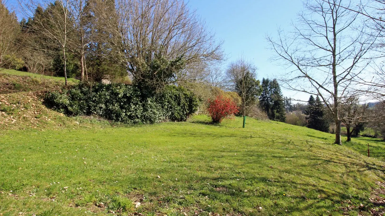 Gite Sous Les Serves à Saint Leonard De Noblat  en Haute-Vienne (Limousin en Nouvelle Aquitaine)_17