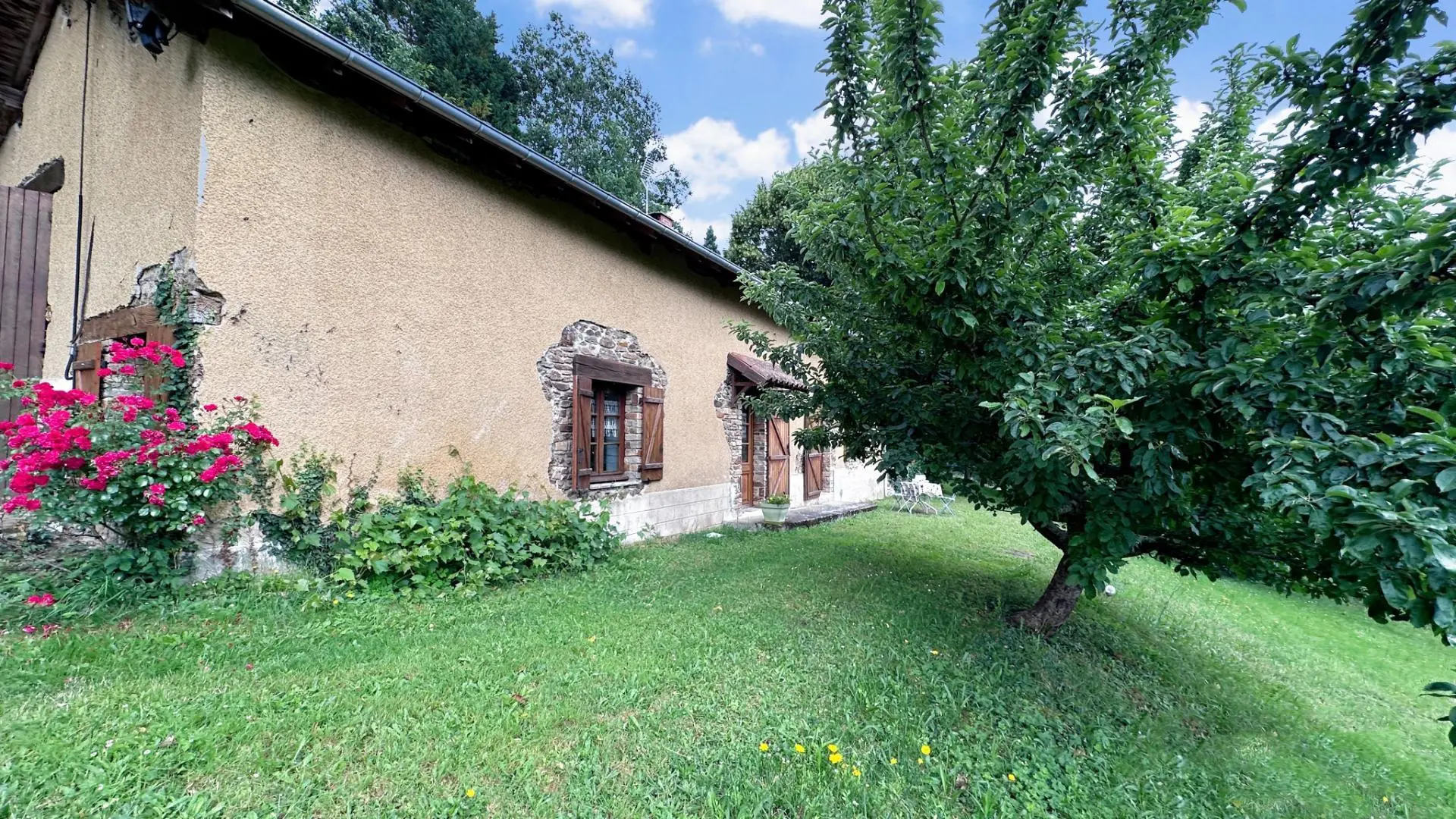 Gite Sous Les Serves à Saint Léonard De Noblat  en Haute-Vienne (Nouvelle Aquitaine)_24