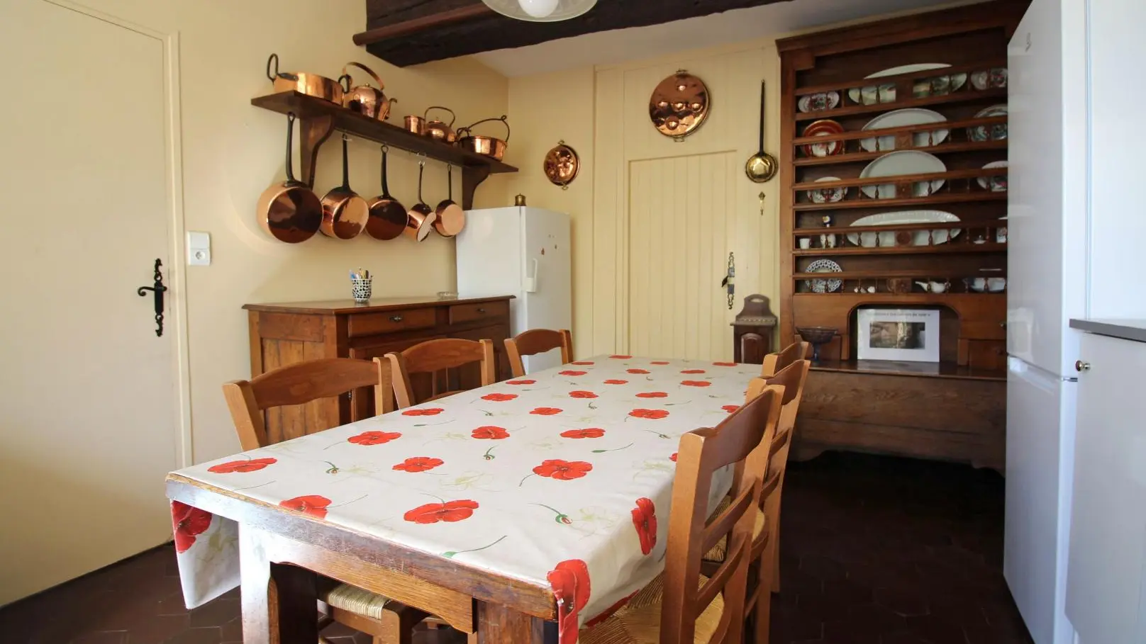 Gite Chez Maitre Jacques à Saint Léonard De Noblat en Haute-Vienne (Limousin en Nouvelle Aquitaine)Cuisine._6