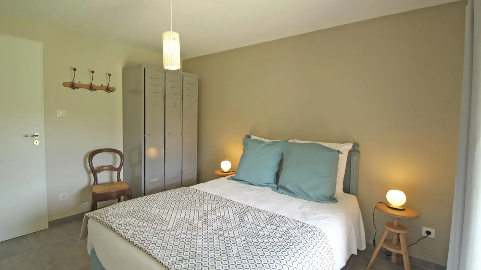 Le gîte du déserteur à Saint Martin Terressus en Haute-Vienne (Nouvelle Aquitaine) - chambre du rez-de-chaussée._22