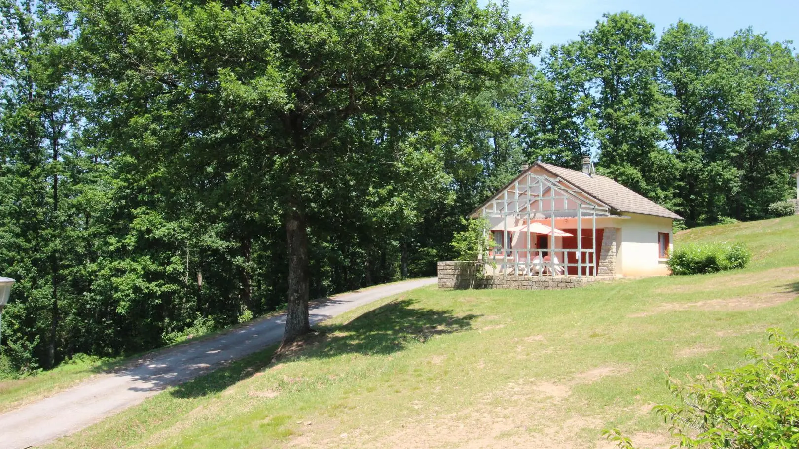 Gite Le Lac à Bujaleuf en Haute-Vienne (Limousin en Nouvelle Aquitaine)_1