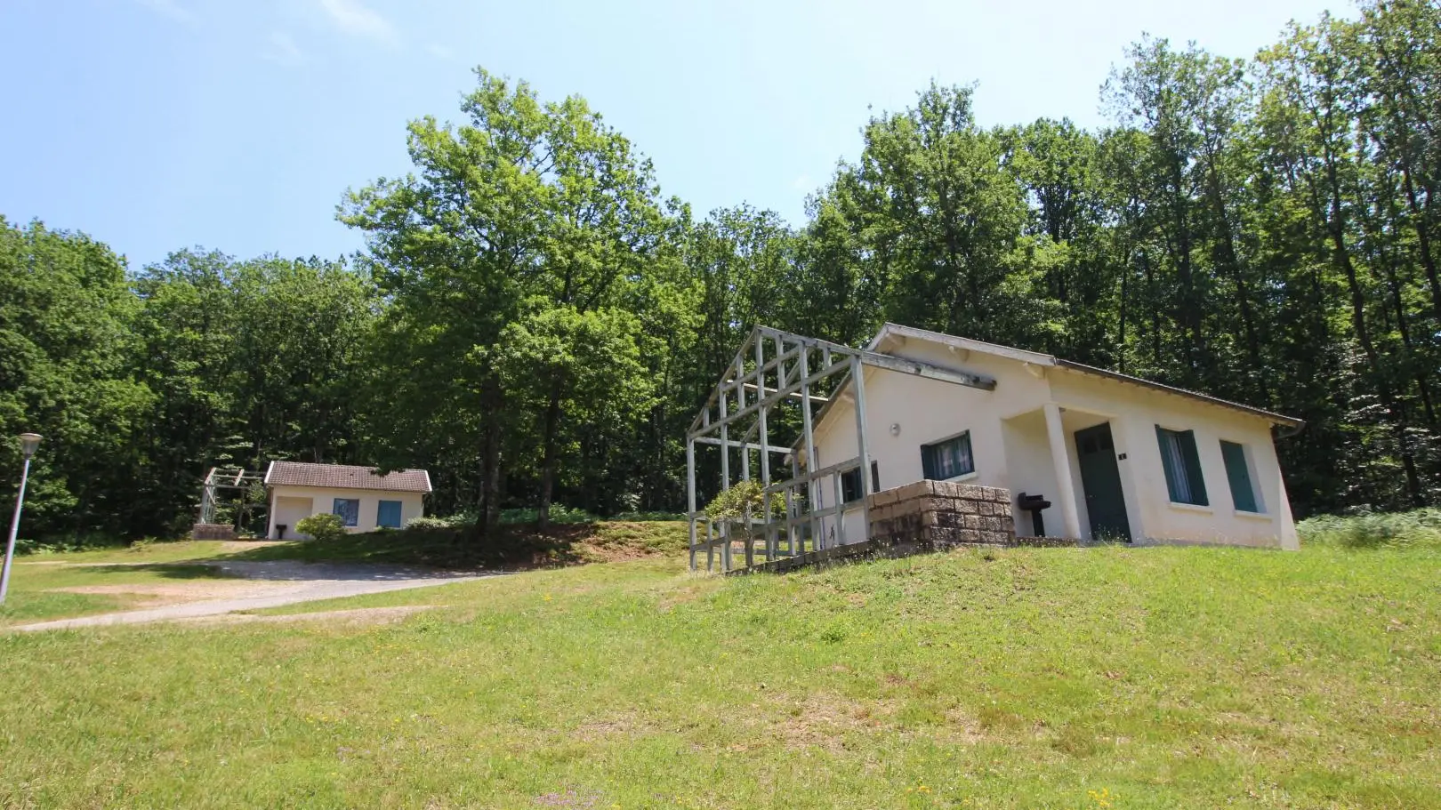 Gite Le Lac à Bujaleuf en Haute-Vienne (Limousin en Nouvelle Aquitaine)_10