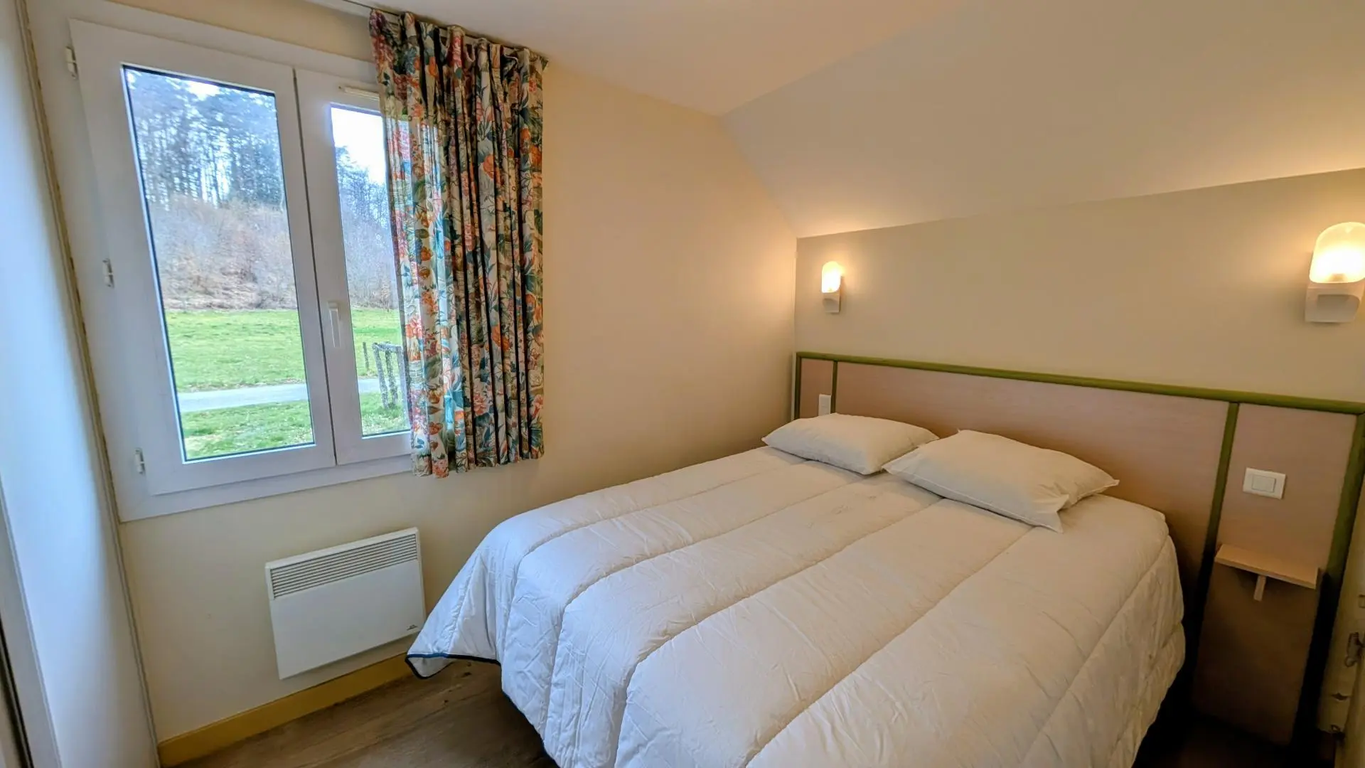 Beaumont Du Lac en Haute-Vienne (Limousin en Nouvelle Aquitaine) - chambre rez de chaussée_9