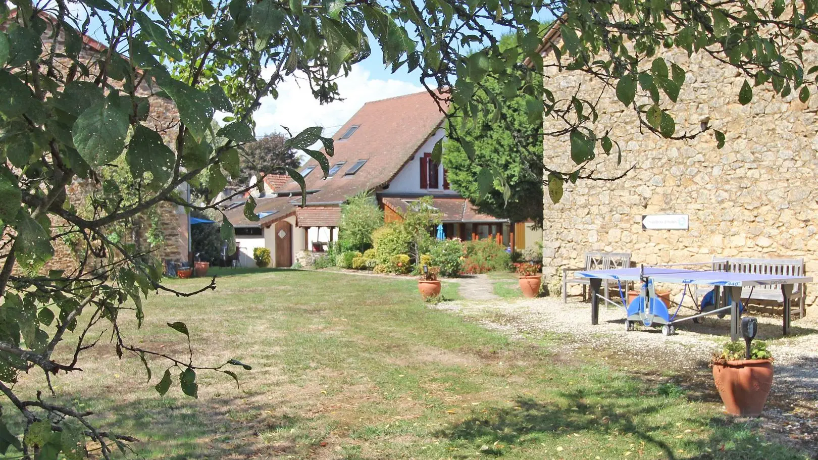 Chambre d'hotes  Le Domaine Des Tuillières à Masleon  en Haute-Vienne (Limousin)_1