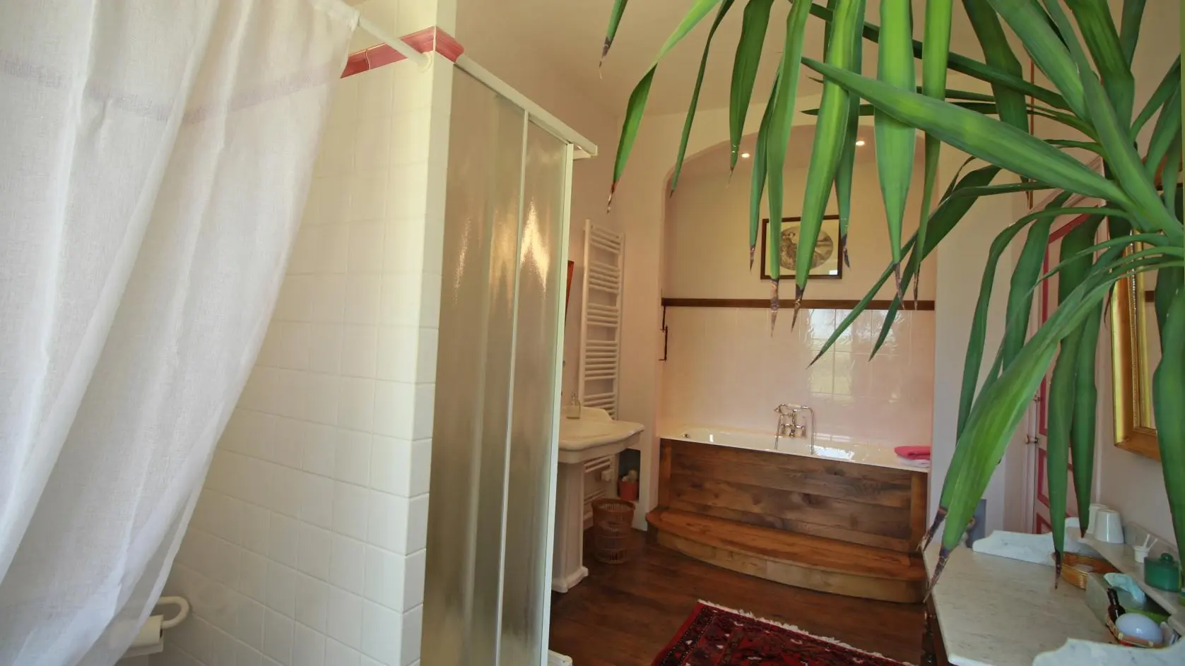 Salle de bain de la Chambre de minane au Masbareau,Chambres et Table d'Hôtes de Charme à Royères Haute-Vienne Limousin Nouvelle Aquitaine_8