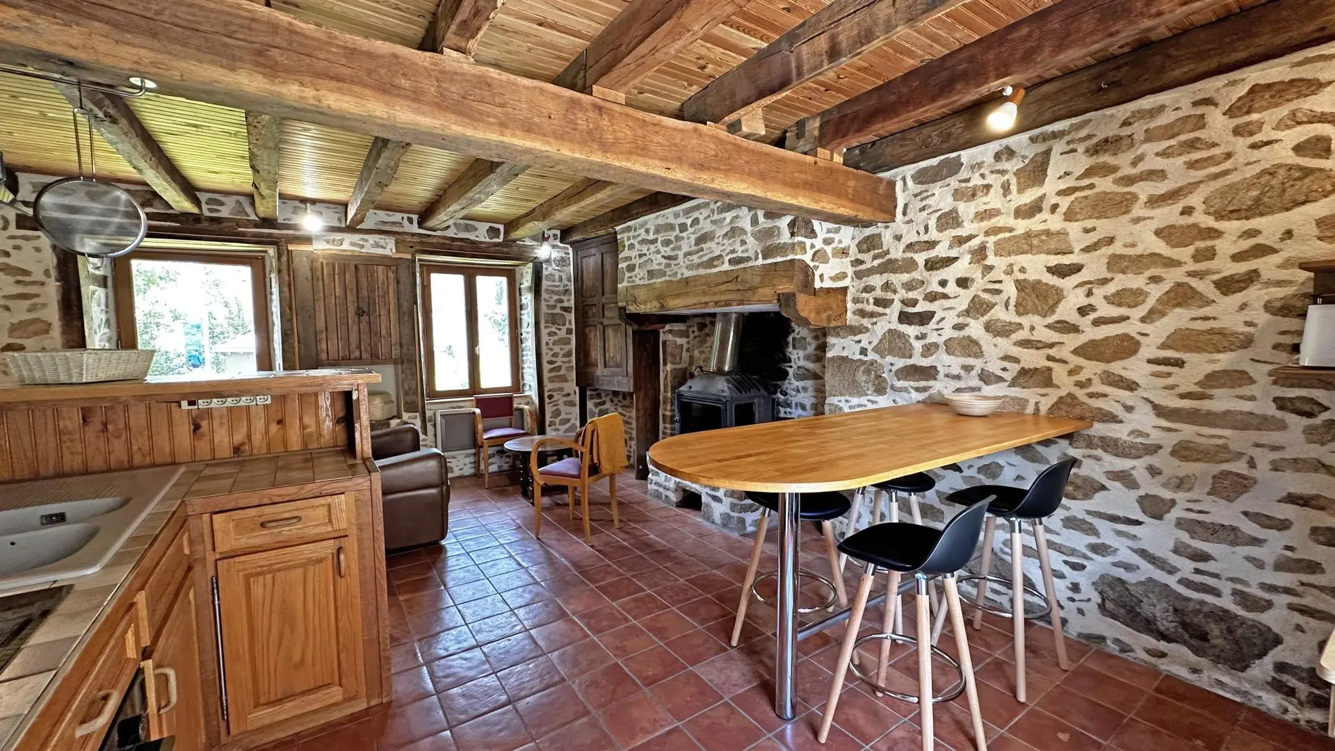 Gîte La Petite Maison à Château-Chervix en Haute-Vienne (Nouvelle Aquitaine)_12