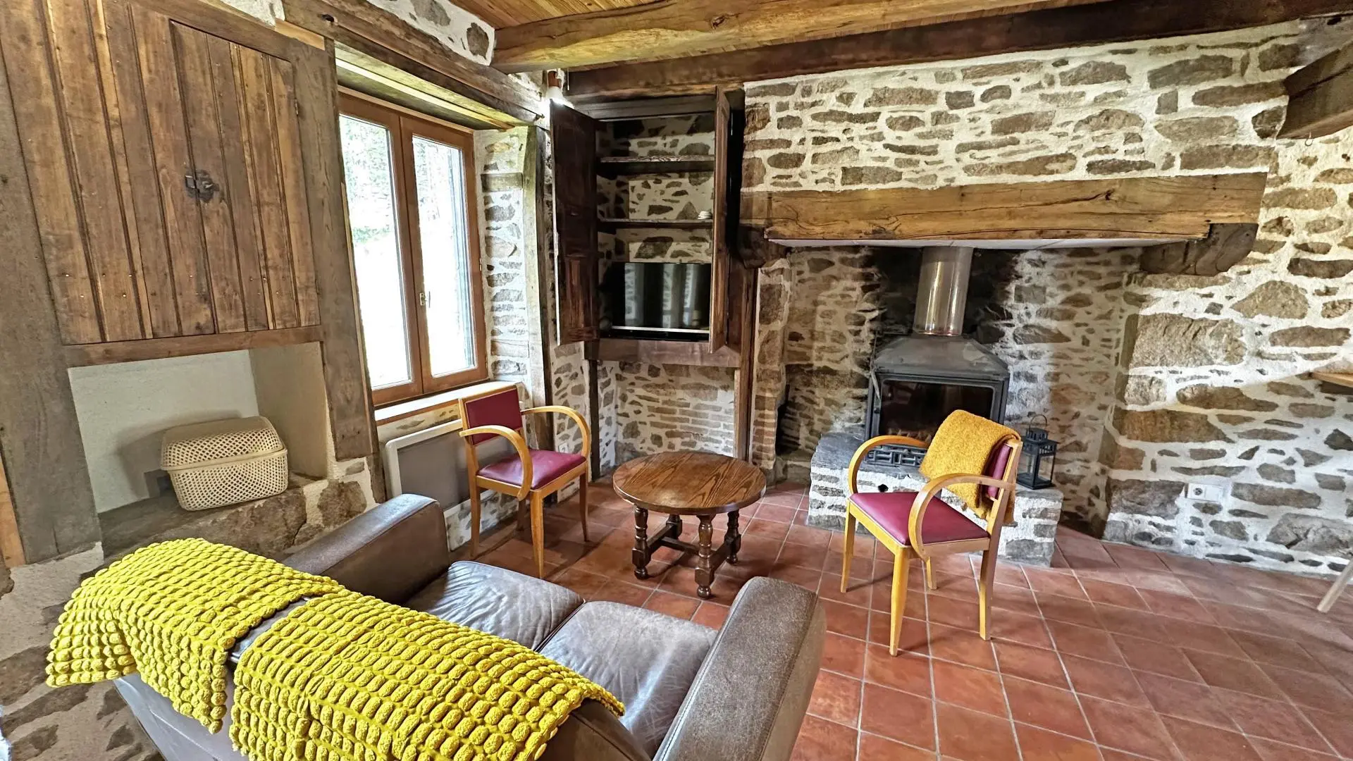 Gîte La Petite Maison à Château-Chervix en Haute-Vienne (Nouvelle Aquitaine)_11