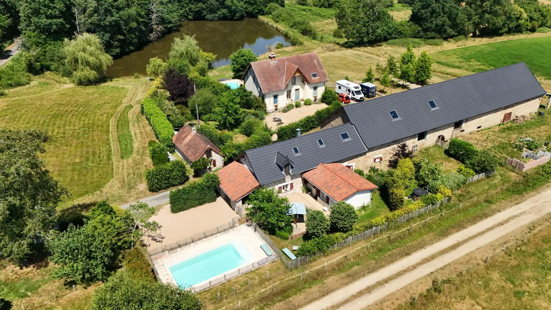 Aux Détours de l'Étang à Château Chervix en Haute-Vienne (Nouvelle Aquitaine)_57