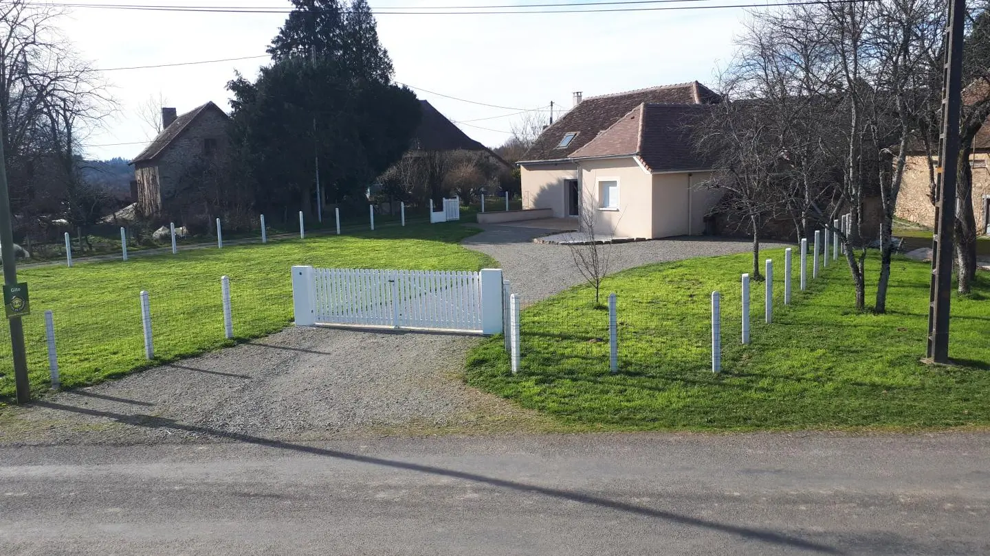 Gite Les Chambaudies à Château Chervix en Haute-Vienne (Nouvelle Aquitaine)_2