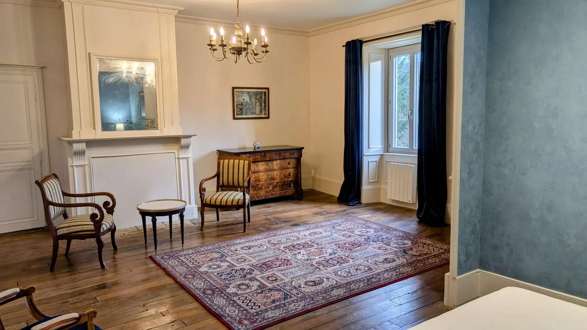 Le manoir de la Borie sur la commune de La Porcherie en Haute-Vienne - autre vue chambre 1_33