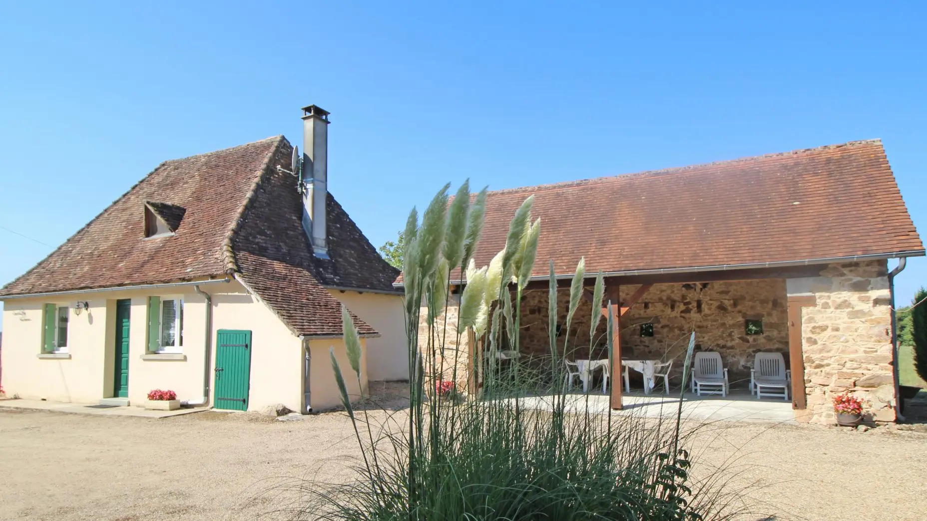 Gite La Roche à Meuzac en Haute-Vienne (Nouvelle Aquitaine)_1