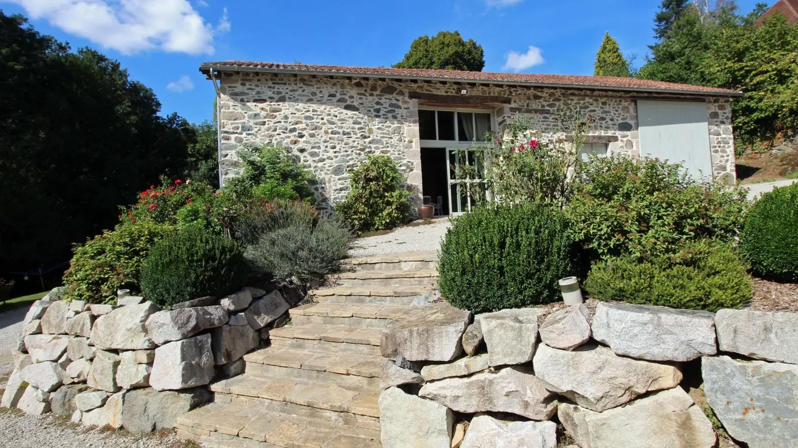 Gite Le Moulin à Nexon en Haute-Vienne (Nouvelle-Aquitaine - Limousin) - salle de réception en option_42