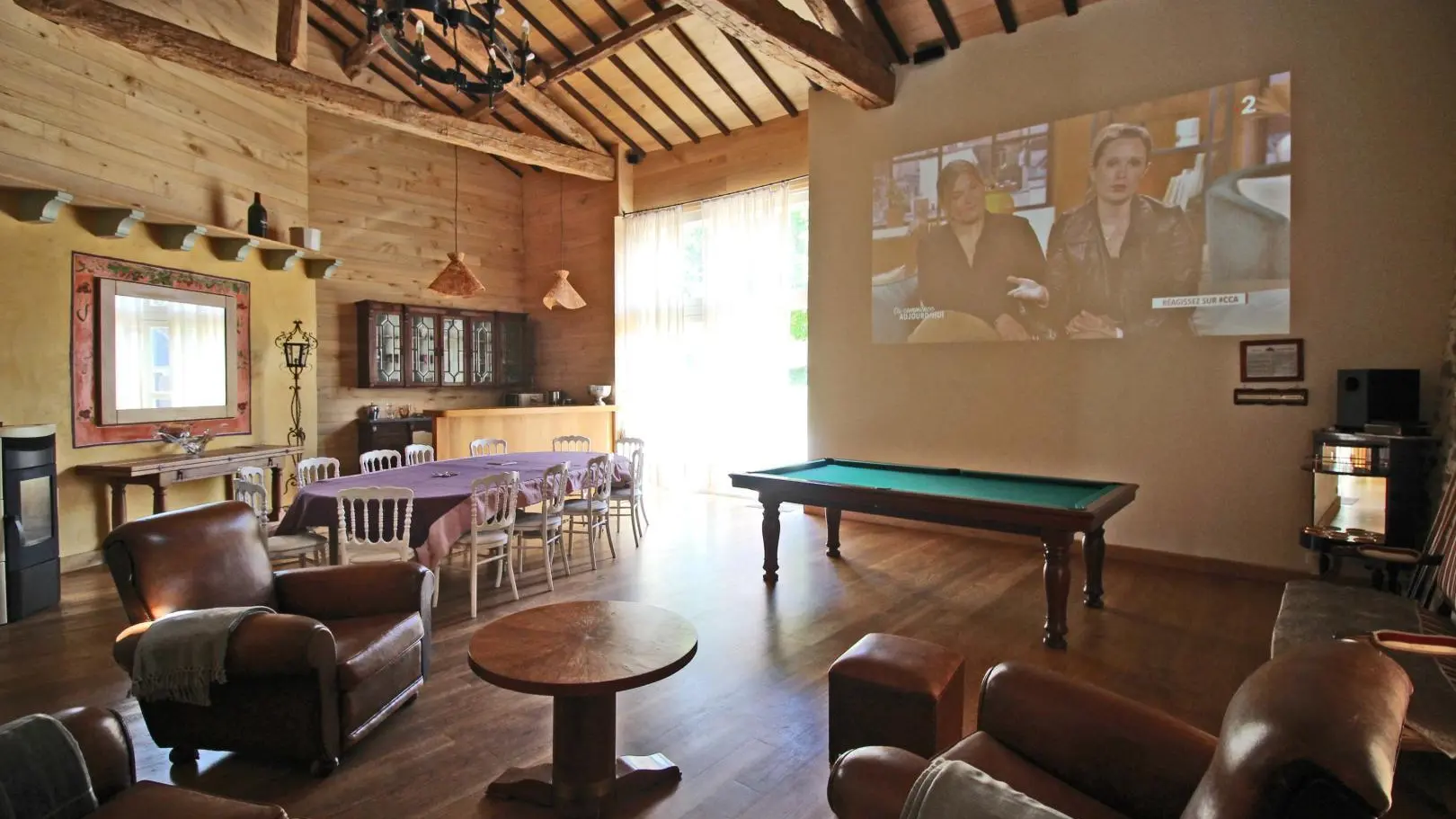 Gite Le Moulin à Nexon en Haute-Vienne (Nouvelle-Aquitaine - Limousin)- salle de réception en option_44